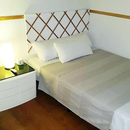 Bed and Breakfast Apartament Sagrada Familia Barcelona Zewnętrze zdjęcie